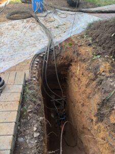 Trenchless sewer replacement pipe bursting equipment in Alexandria VA